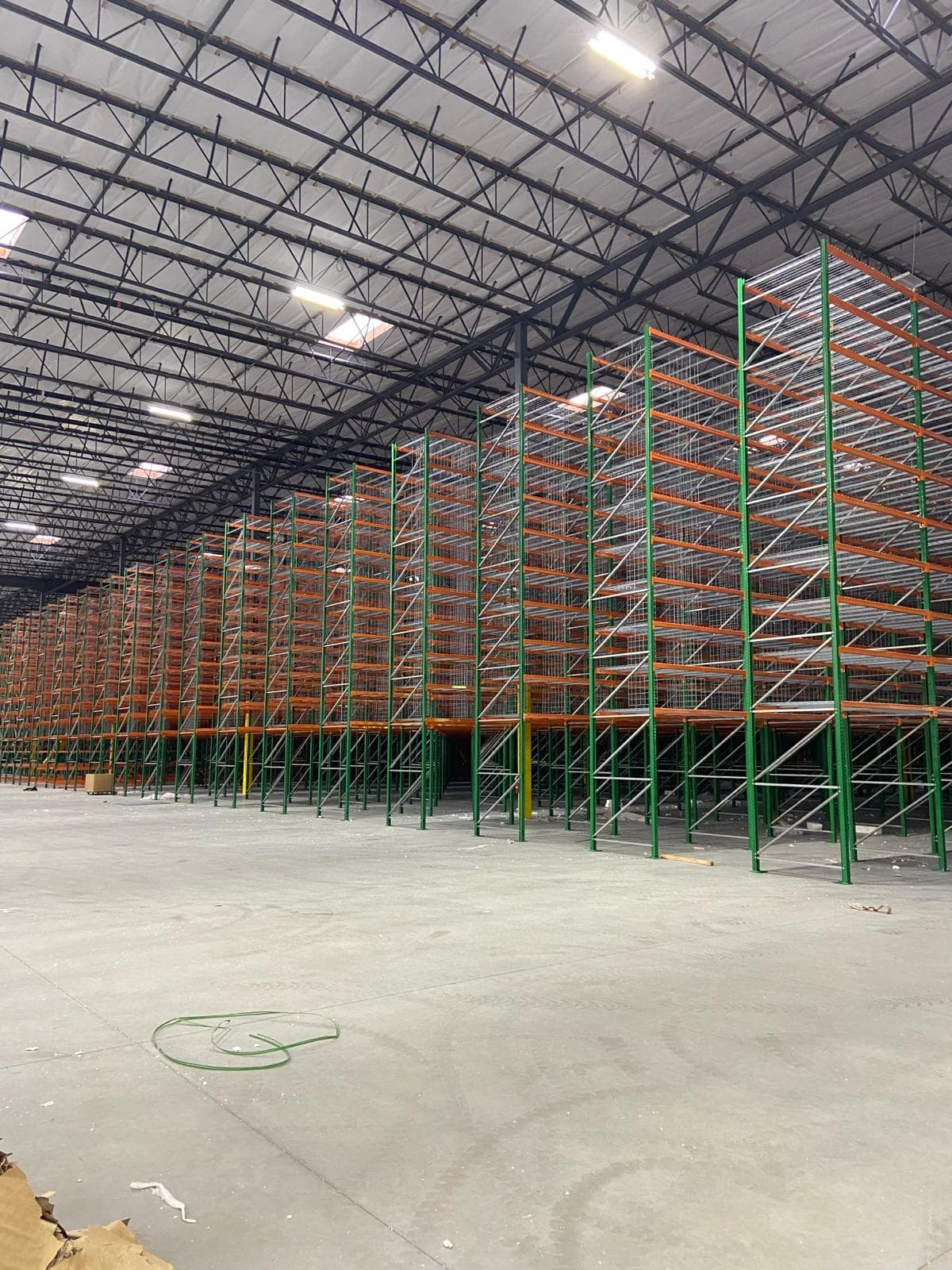 Large-scale pallet rack installation in a Las Vegas distribution center